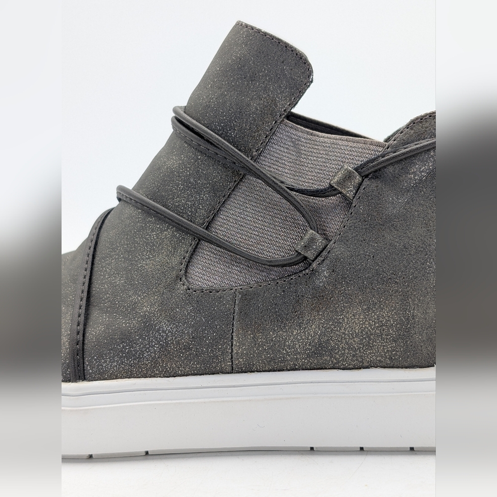 Yellow Box Maureen Size 8M Metallic Grey High-Top Sneakers Cushioned Memory Foam - Picture 4 of 16